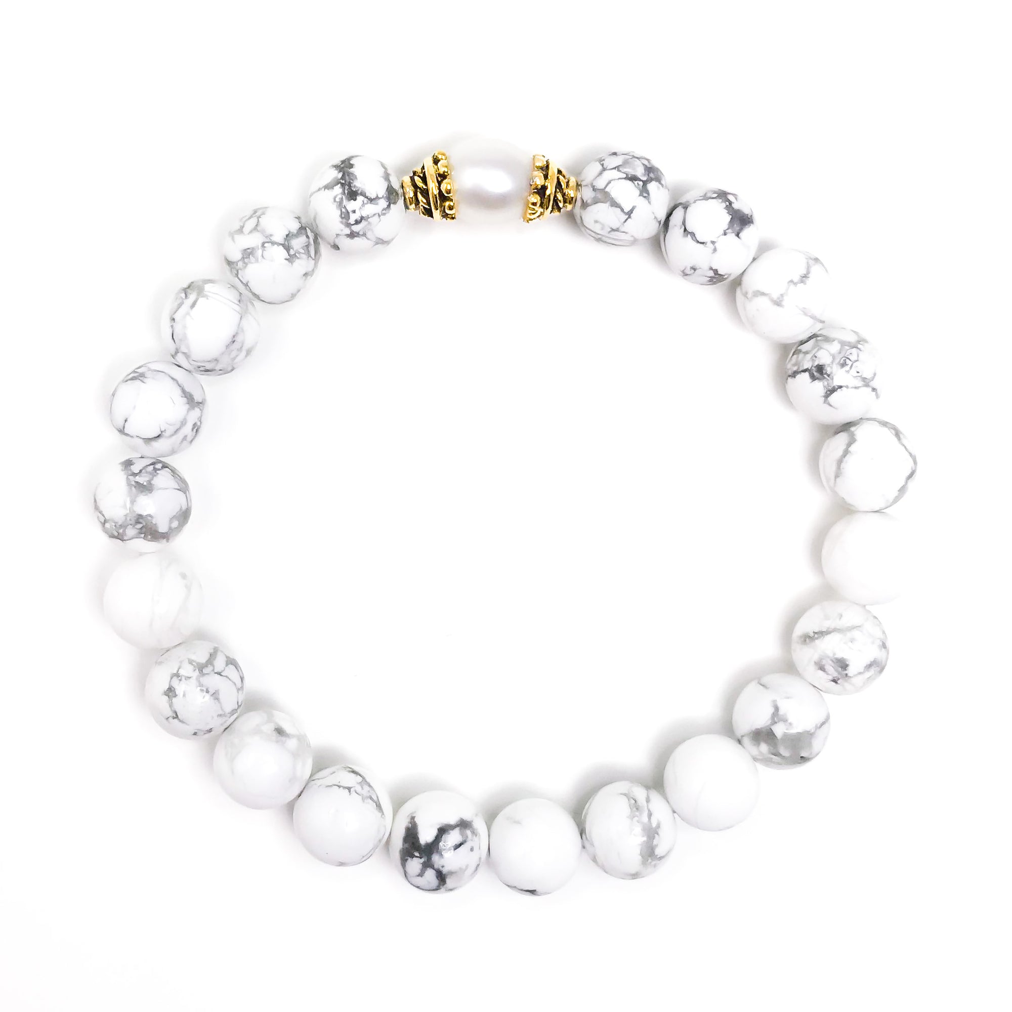 Howlite Mala Bracelet with Pearl, white marble bracelet, yoga jewelry. White marbled Howlite bracelet with a freshwater Pearl focal bead and gold or silver accents.