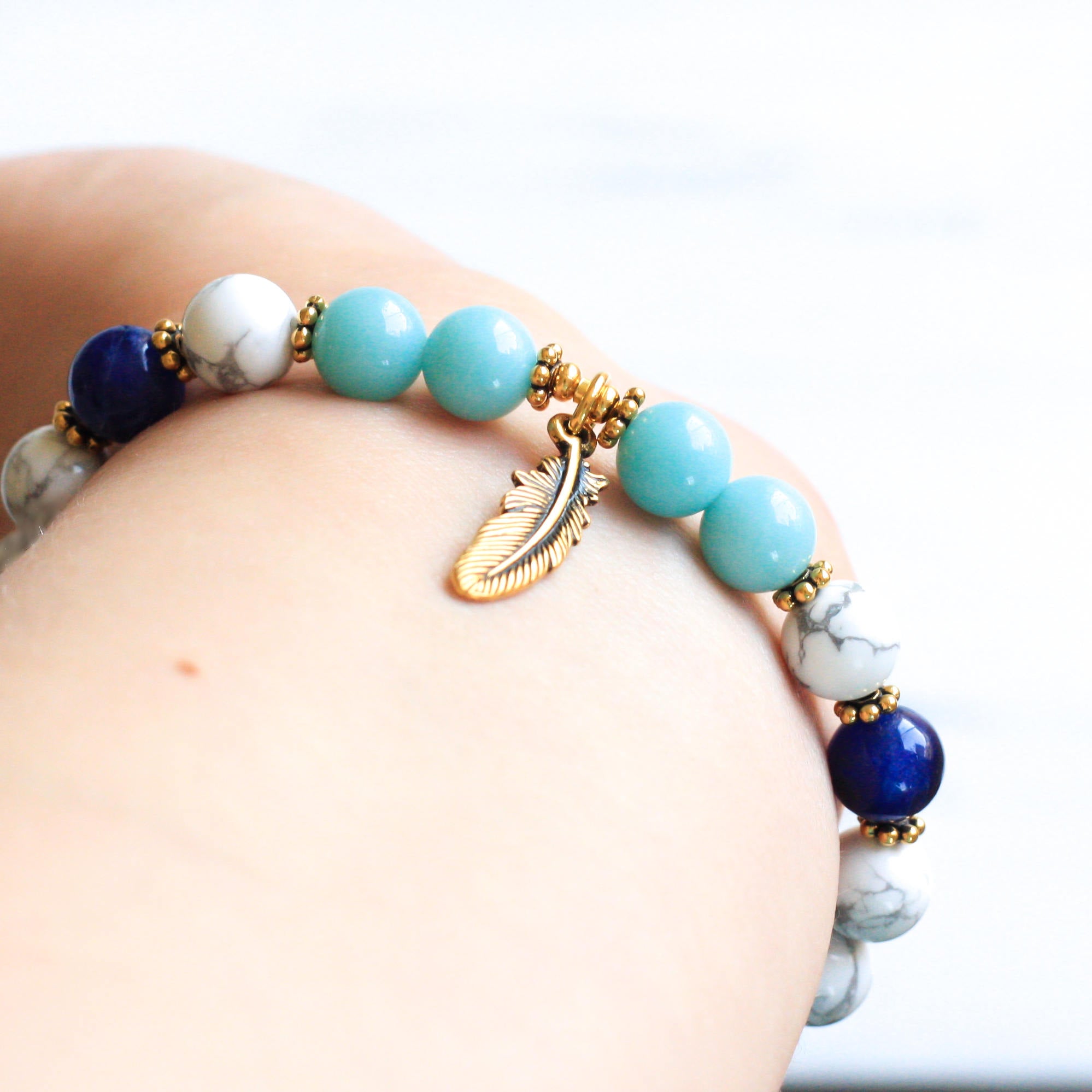 Howlite Bracelet, wrist mala beads