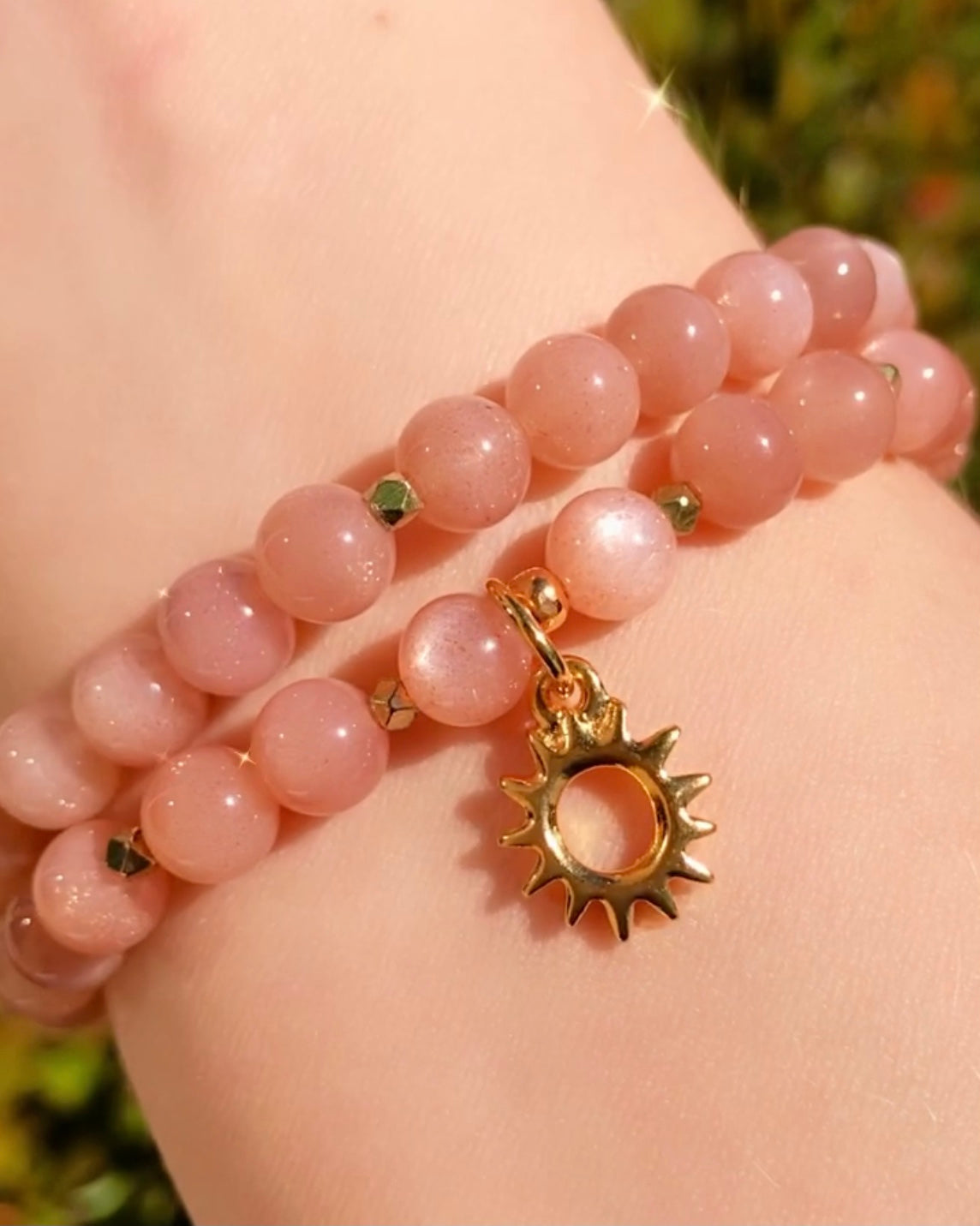 Sparkly Sunstone Bracelet with gold Radiant Sun Pendant, crystal healing jewelry